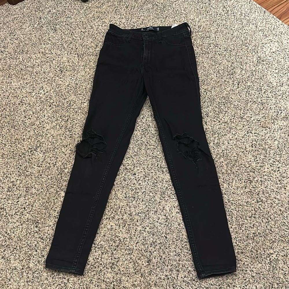 Hollister black high rise crop Jean legging
